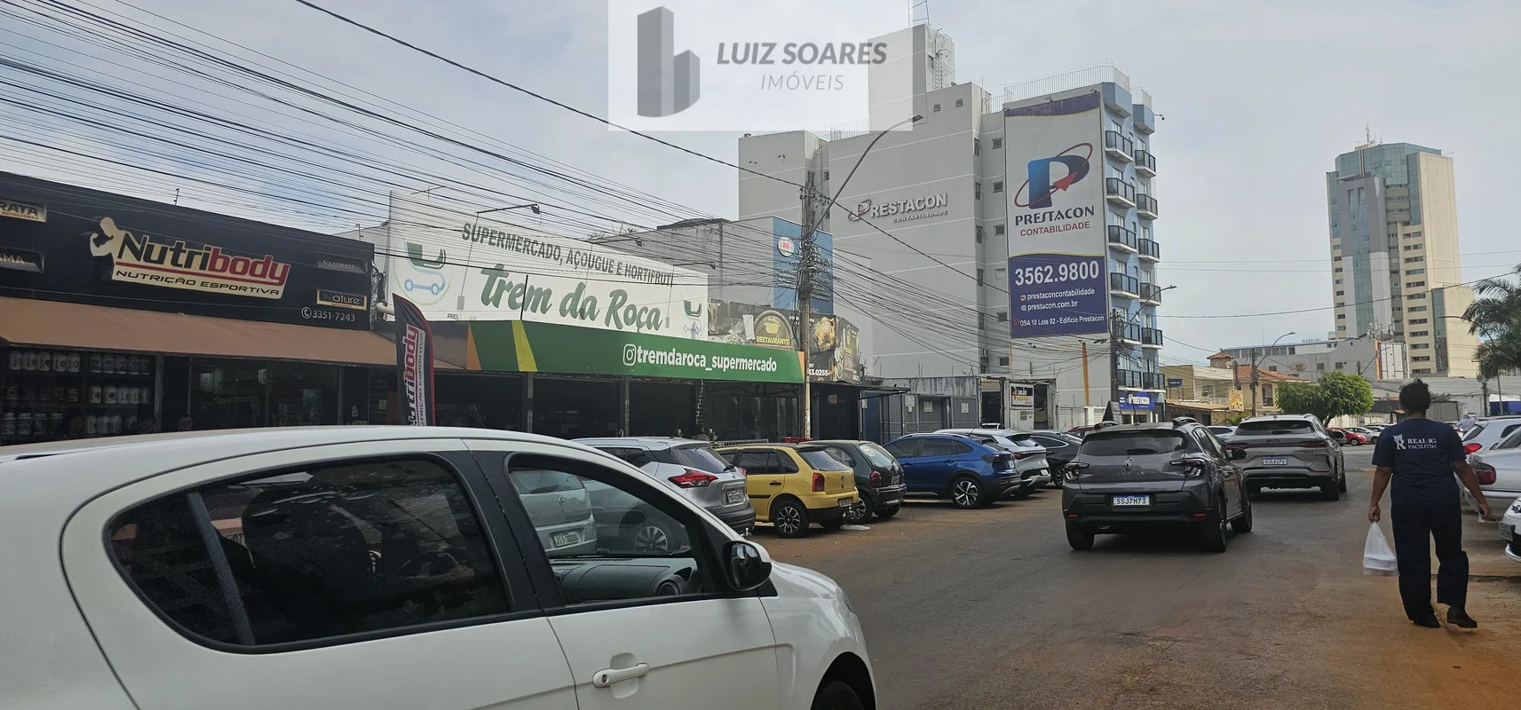 LOJA EXCELENTELOCALIZAÇÃO PERFEITAO MELHOR COMERCIO DE TAGUATINGAEM FRENTE AO PR...