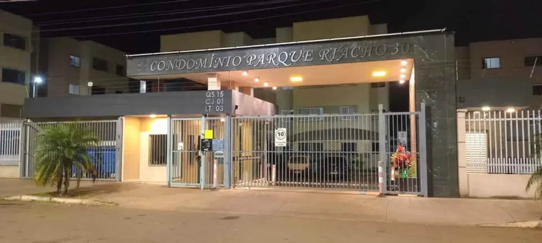 JDM IMOBILIÁRIA VENDE :- Excelente apartamento com energia solar instalada e fun...