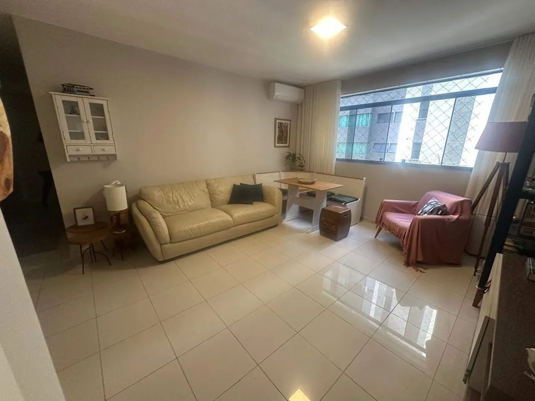 Daniel Lisboa vende excelente apartamento com 3 quartos na SQN 314 - Asa Norte!Ó...