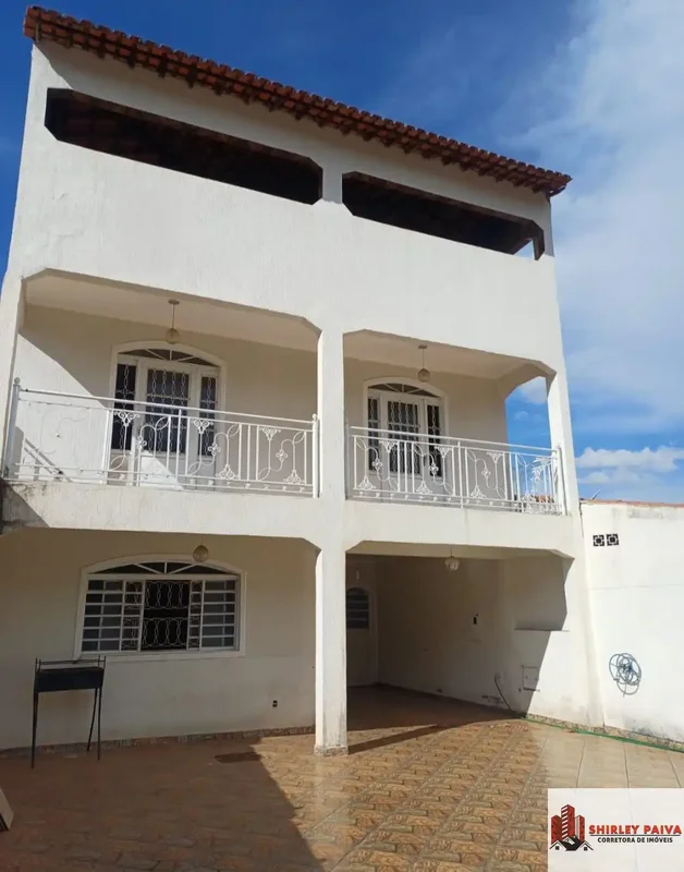 QNL 8 Bloco G em Taguatinga Norte! Venha conhecer essa excelente casa estilo sob...