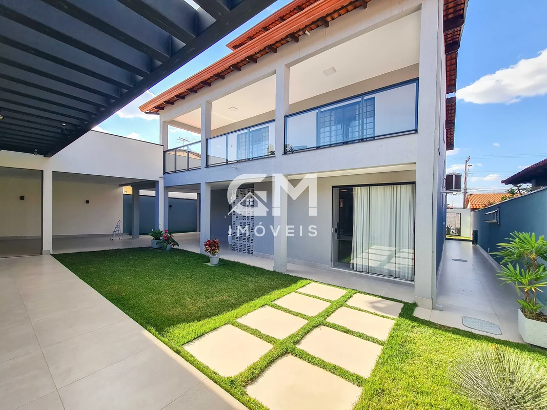 GM IMÓVEIS VENDE, CASA REFORMADA NO CONDOMINIO RK CENTAUROS TERRENO 499 M²ÁREA C...