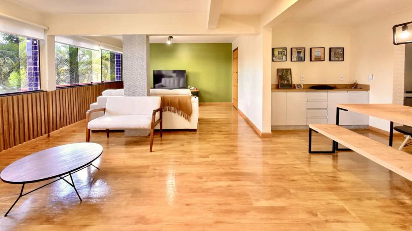 Apartamento para Venda em Taguatinga Norte QNA 39 Reformado e Vazado Com 4 dormi...