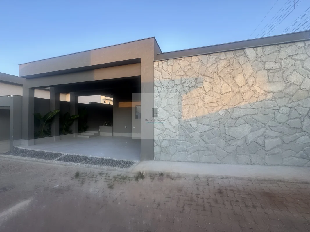 Casa Moderna de Alto Padrão à Venda – Arniqueiras/DFValor: R$ 1.200.000,00Excele...