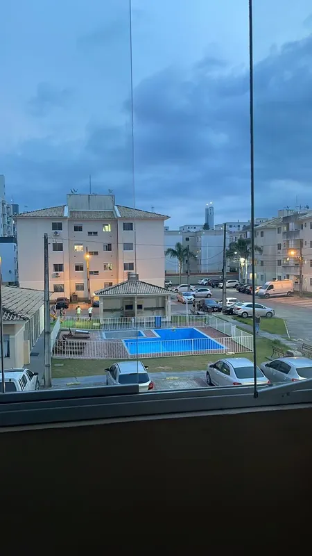 Apartamento na Palhoça - São José em Santa Catarina com sacada fechada e vista p...