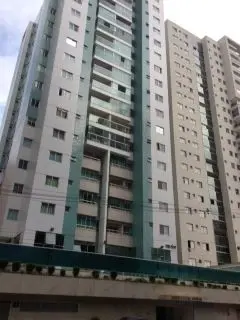Apartamento composto de sala de estar e jantar, varanda, lavabo, 04 quartos todo...
