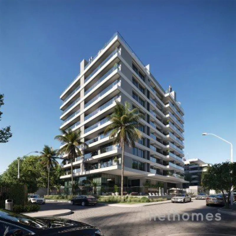 Lançamento de alto padrão na Praia Brava. Apartamentos de 136 a 168 m² privativo...