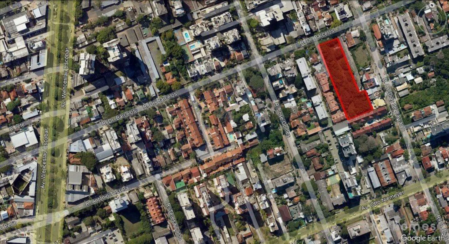 Excelente terreno com 4.400 m² com 32 metros de frente, em área de ocupação inte...