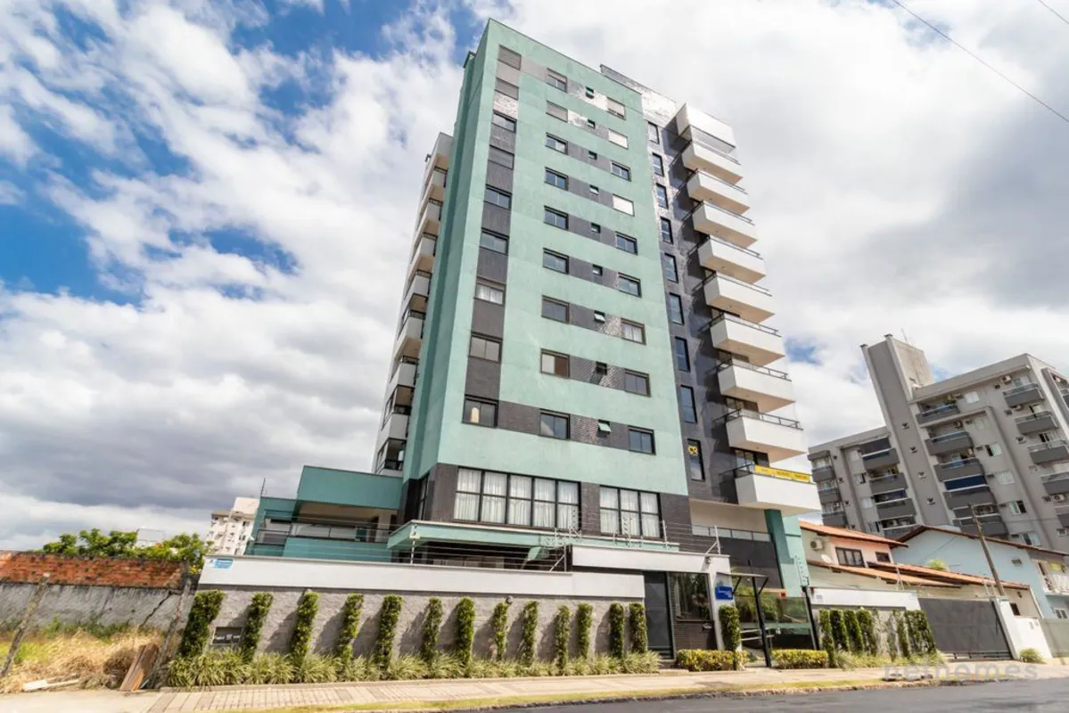Empreendimento10 Andares03 Apartamentos por andarElevadorPiscinaSalão de festasS...