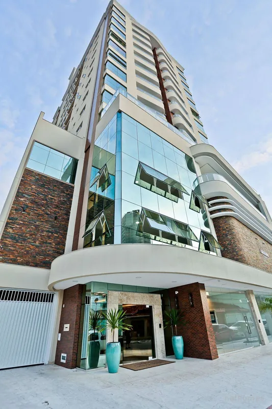 Empreendimento16 Pavimentos66 Apartamentos6 Apartamentos por andar4 Plantas dife...