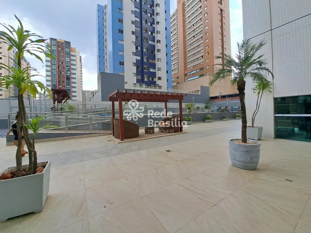 Vendo excelente apartamento num dos condomínios mais desejados e organizados de ...