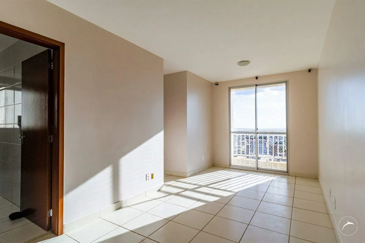 Encante-se com nosso incrível apartamento de 3 quartos, oferecendo uma deslumbra...