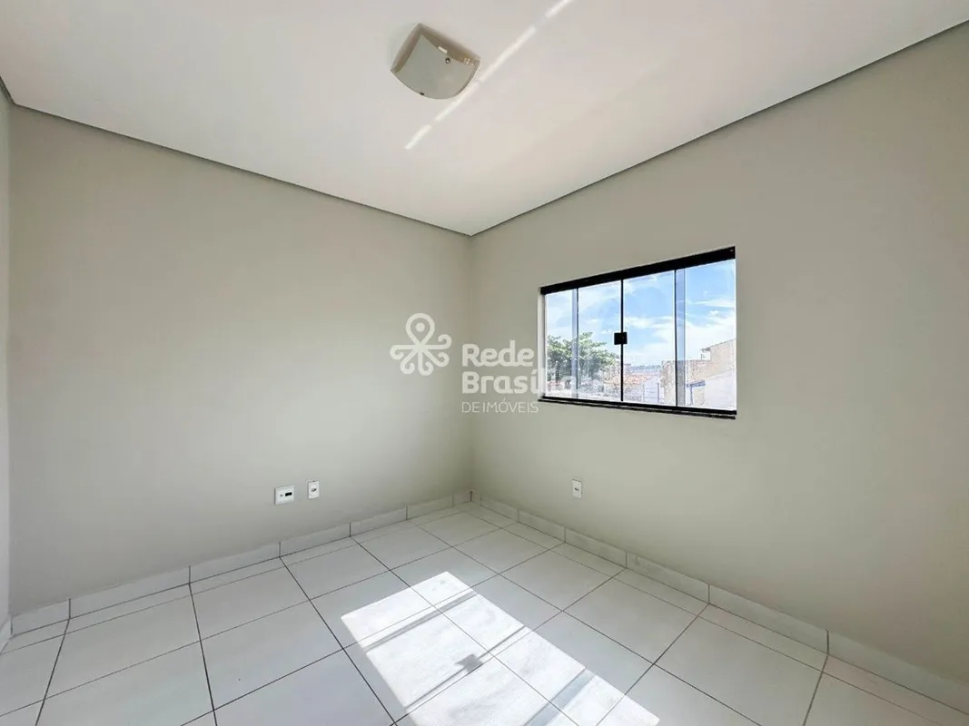 TH35592 - Qr 406 Samambaia, Casa 02 quartos, 120m². Agende sua visita! Excelente...