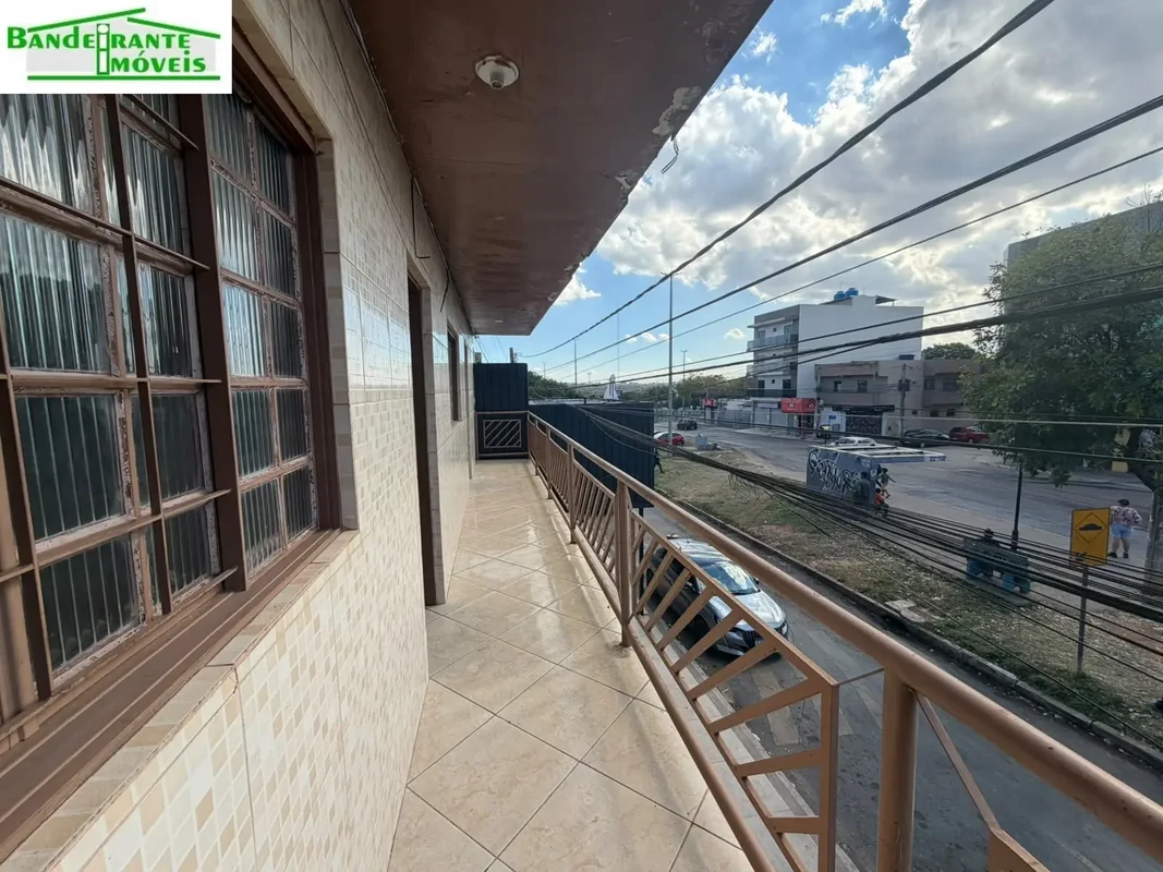 IMÓVEL COMPOSTO POR:- 02 QUARTOS- SALA - COZINHA - ÁREA DE SERVIÇO- BANHEIRO SOC...