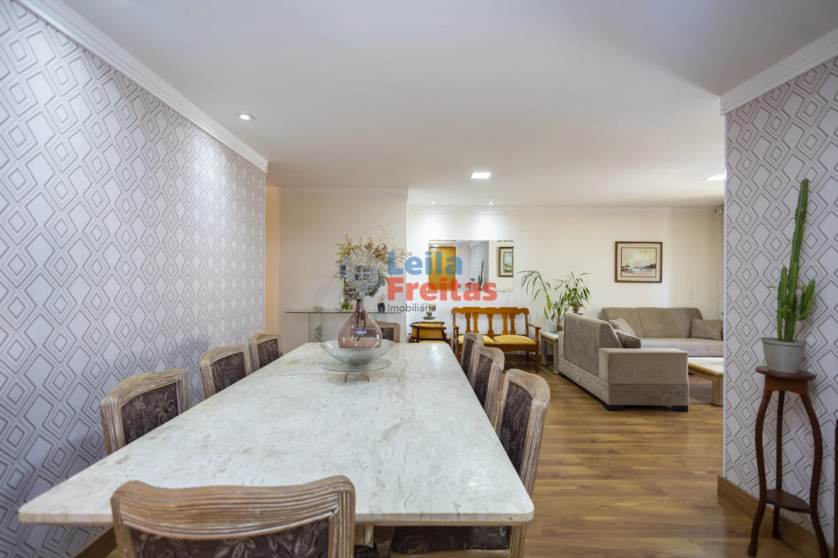 VIA PALACIO DO SOL - 04 QUARTOS COM 02 SUITES 02 SEMI - SUITES - 03 VAGASSalas c...