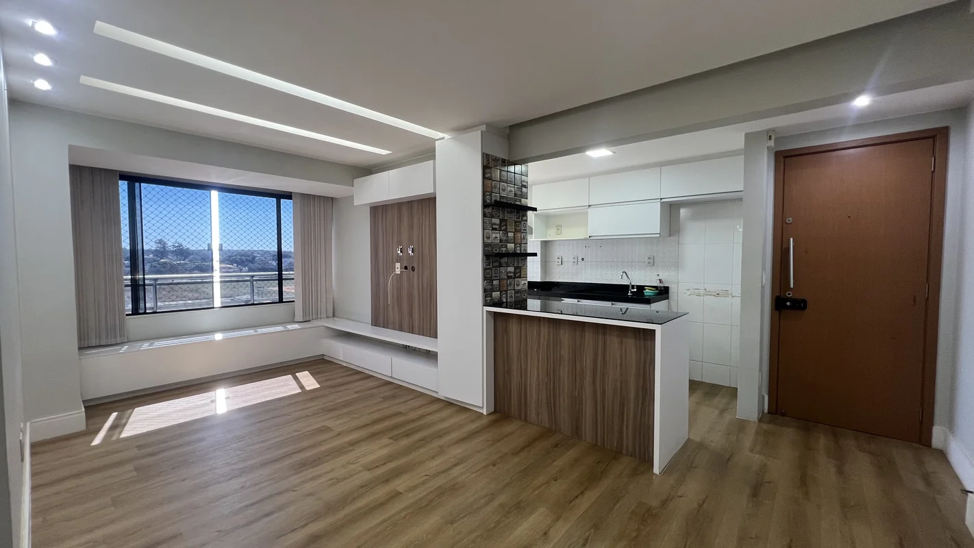 Residencial Idealle Excelente apartamento reformado, transformado de 3 para 2 qu...