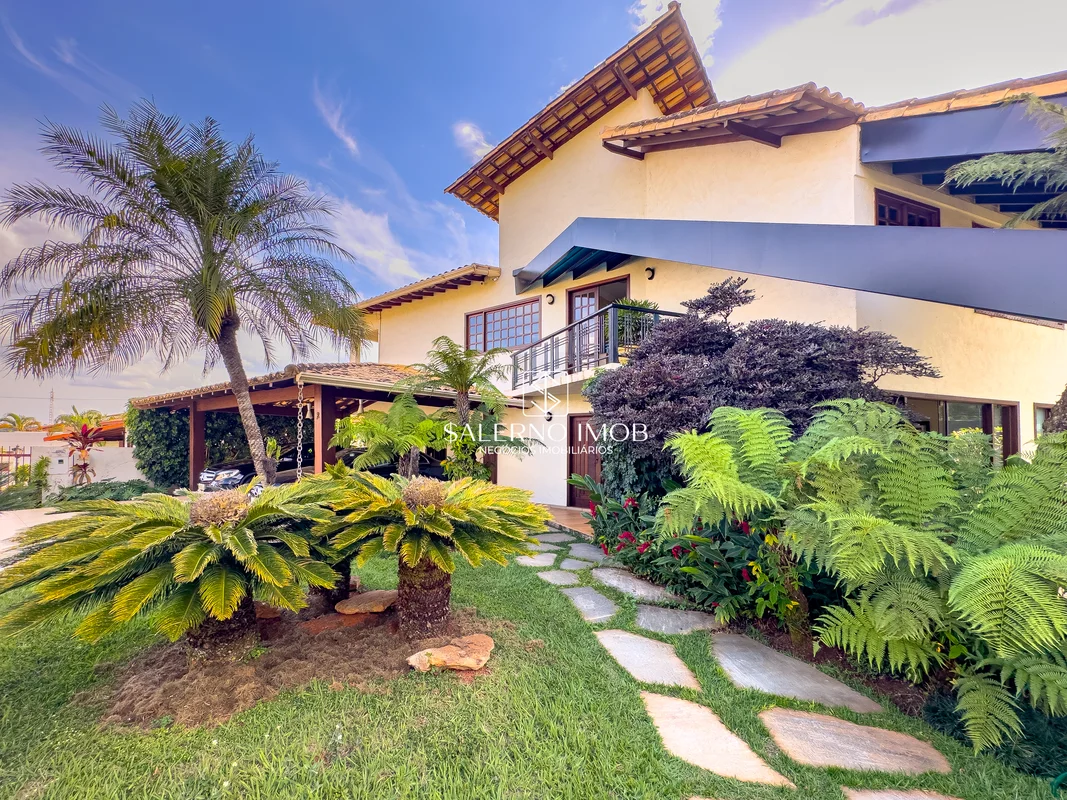 SHIN QL 08 | Lago NorteEm um dos endereços mais exclusivos do Lago Norte, esta r...