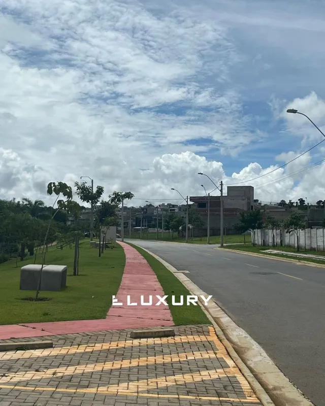  Oportunidade imperdível para construir o seu projeto ideal! Lote disponível no ...