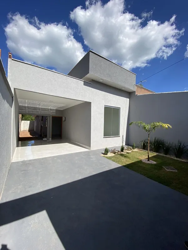  Casa Espaçosa e Sofisticada no Setor Monte Azul - Senador Canedo! ? Apenas 800m...