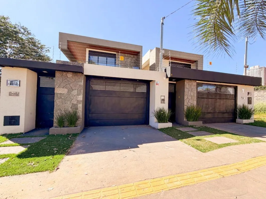 Sobrado à venda com área total de 210,00m², 3 Quartos, sendo 3 suítes no Jardim ...