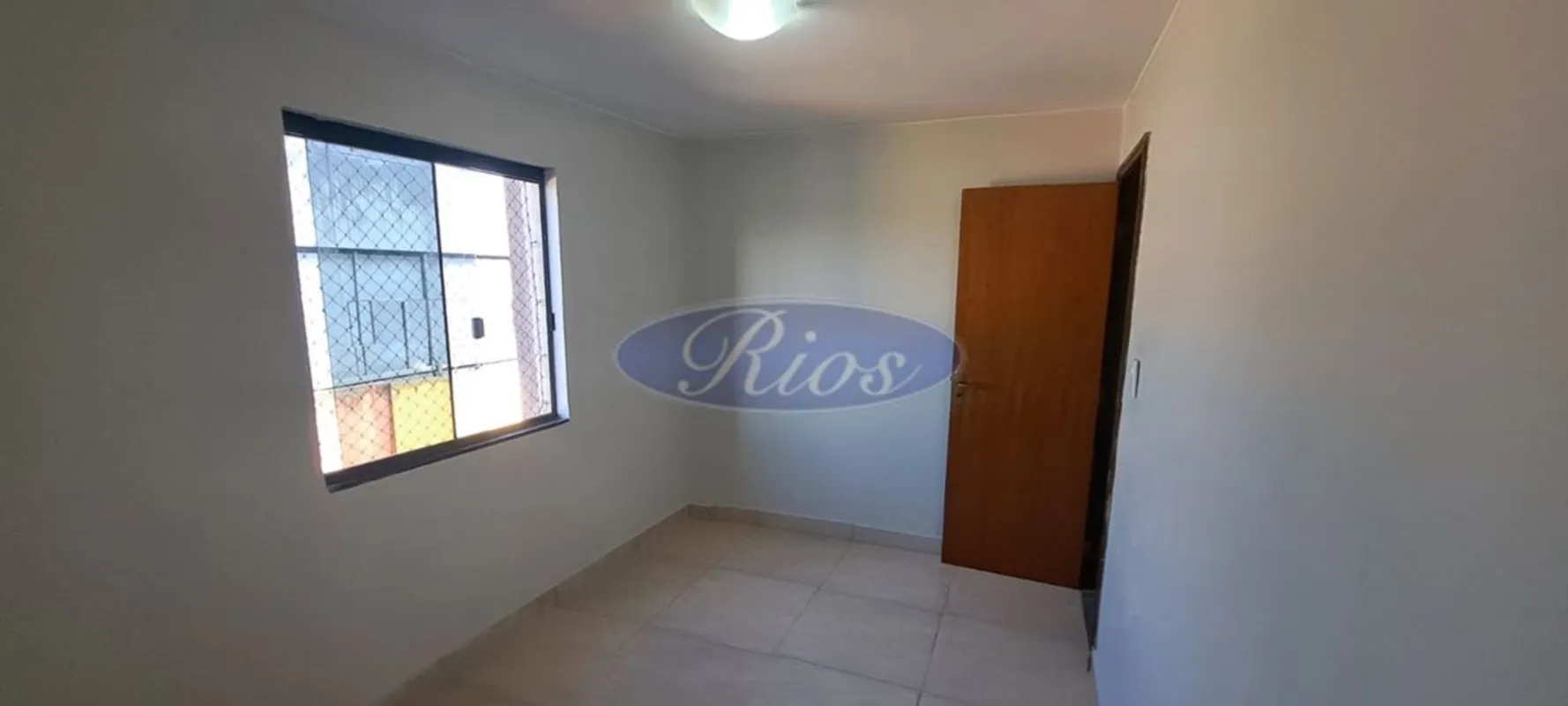  IMOBILIÁRIA RIOS ALUGA EXCELENTE APARTAMENTO COM 02 QUARTOS NA AVENIDA DOM BOSC...
