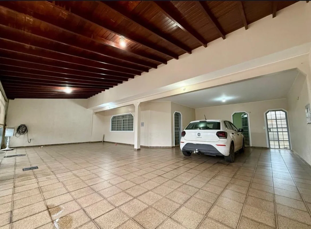 VENDA. Excelente oportunidade, localização em Taguatinga Norte, próximo a praça ...