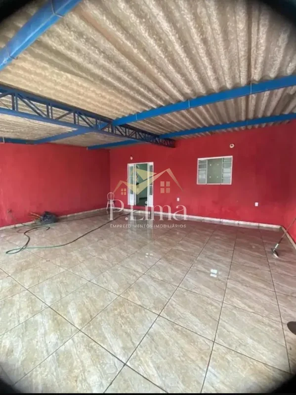 Imóvel conta com 2 quartos e 1 banheiro, sala, cozinha, W/C social, bancada de m...