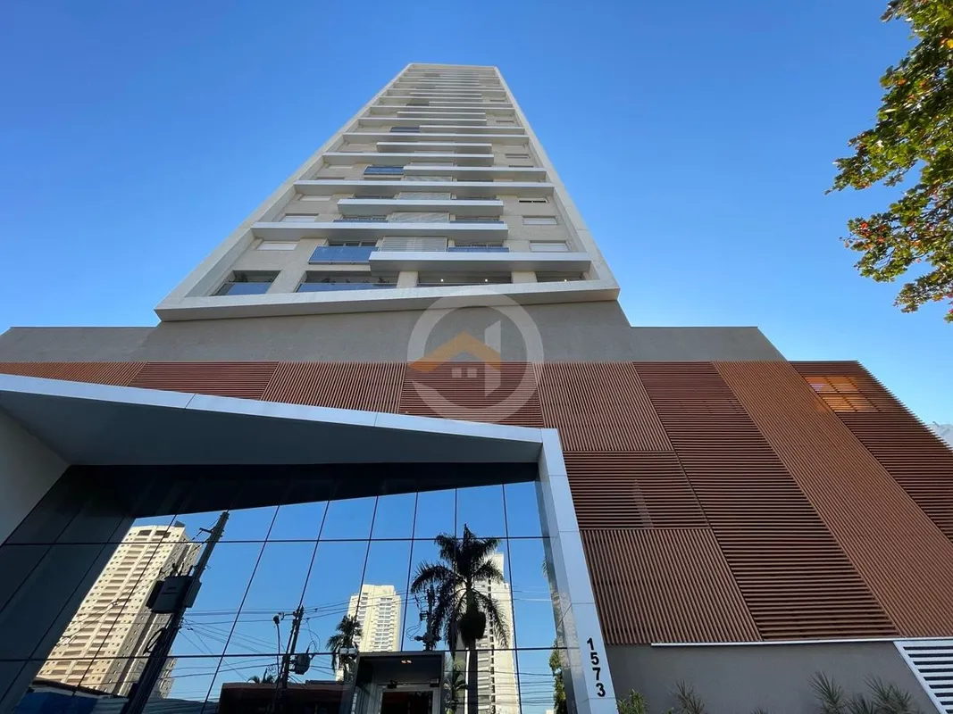 Apartamento 2 quartos no Setor Bueno em andar alto, nascente. Perto da Praça T-2...