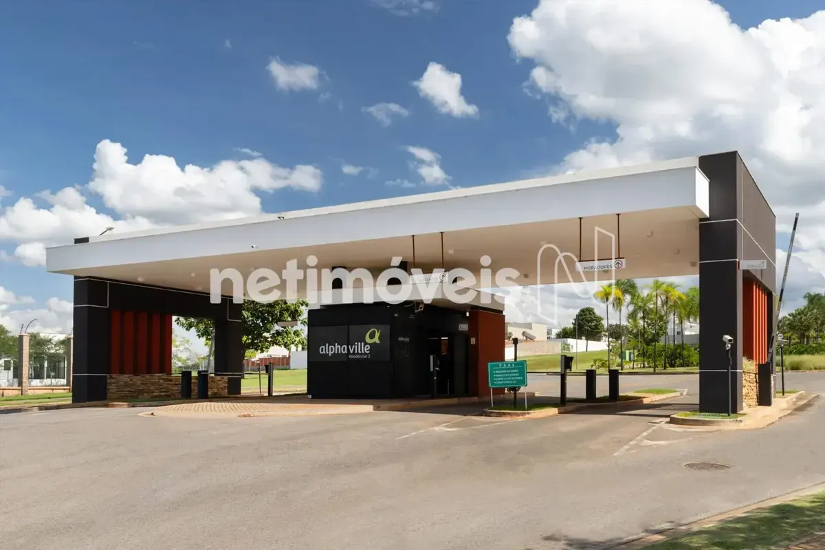LocalizaçãoPrivilegiada em uma área nova e promissora de Brasília com Fácil aces...