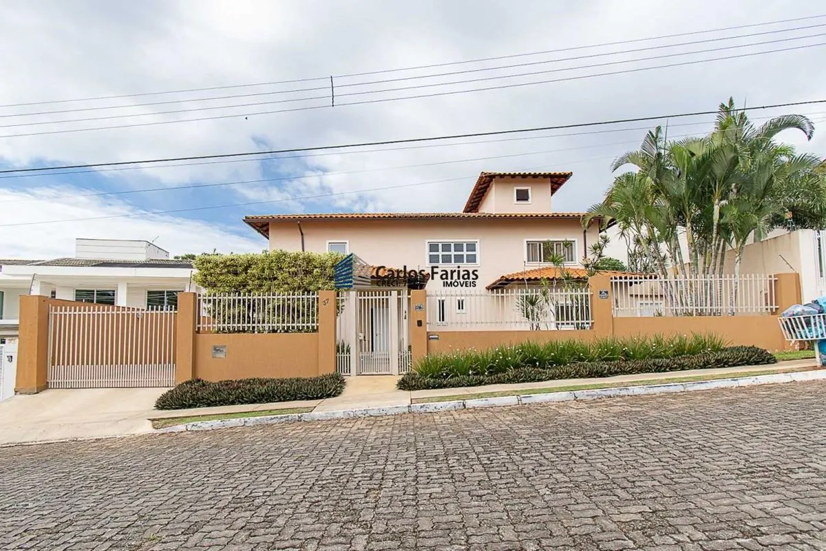CASA À VENDA NO JARDIM BOTÂNICO CONDOMÍNIO SOLAR DE BRASÍLIA Casa com 405 m² de ...