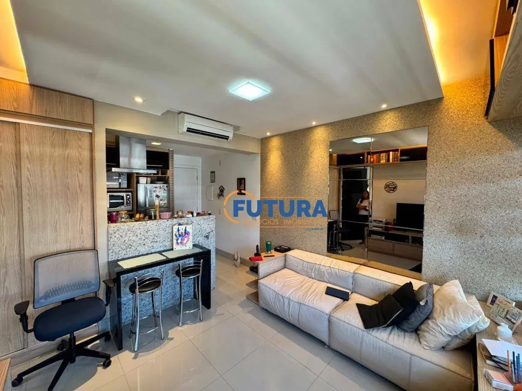 A FUTURA NEGÓCIOS IMOBILIÁRIOS disponibiliza para VENDA:Excelente Apartamento de...