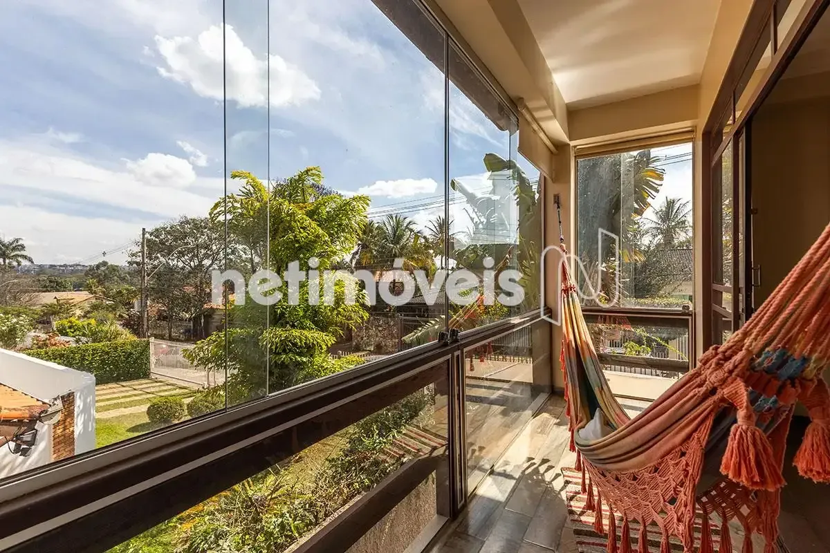 CASA - 5 QUARTOS - SHIN QL 6 - LAGO NORTE É uma das áreas mais tradicionais e va...