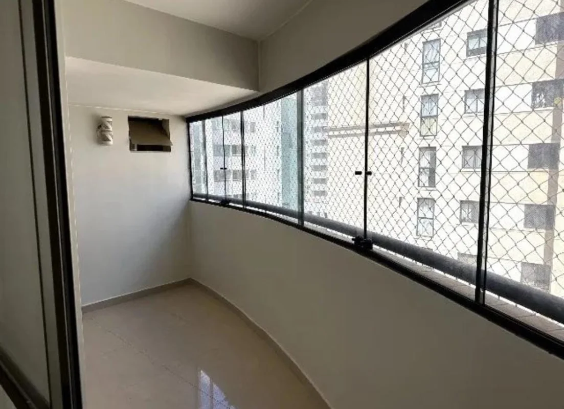 Apartamento para Locação – Residencial ItáliaExcelente apartamento no 9º andar, ...