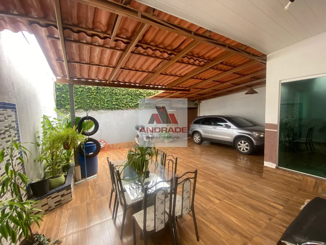 Garagem para 3 carros 3 quartos , sendo 1 suíteSala, cozinha americanaÁrea de se...