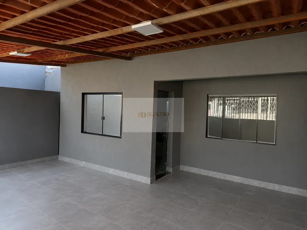 Casa à Venda – QD 208, Santa Maria/DF | R$ 350.000Excelente oportunidade para qu...