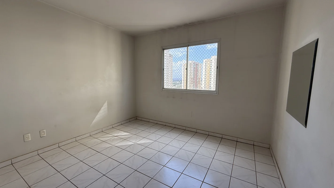 2 QUARTOS, BANHEIRO SOCIAL, SALA DE JANTAR E SALA DE ESTAR, COZINHA COM ÁREA DE ...