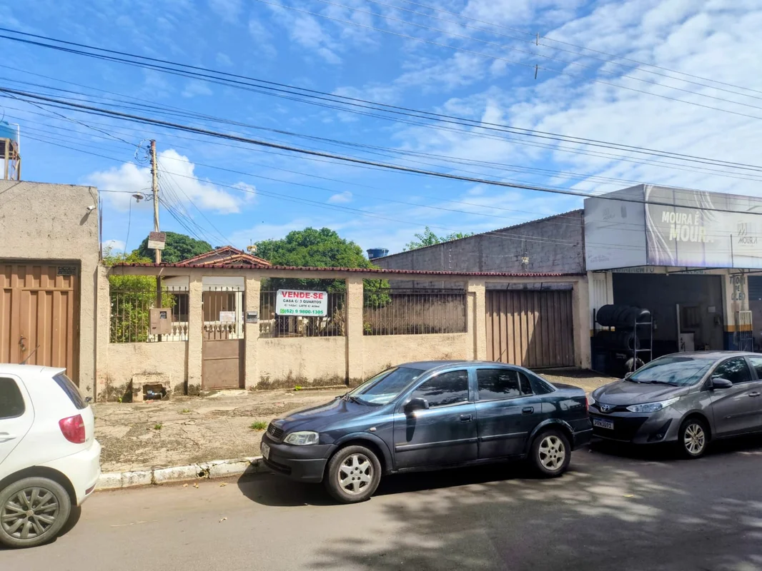 Casa Comercial na Av. New York, Jardim Novo Mundo. Excelente localização para o ...