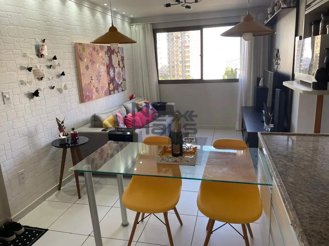 APARTAMENTO DE 2 QUARTOS (1 SUITE) FRENTE AO METRÔ ESTAÇÃO ARNIQUEIRAS (ÁGUAS CL...