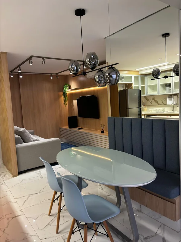 Conforto, praticidade e lazer em um apartamento mobiliado no Jardim Goiás,. Anda...