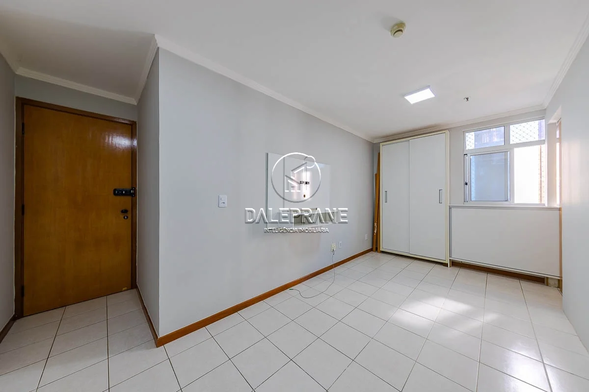 DALEPRANE IMÓVEIS ALUGA EXCELENTE APARTAMENTO REFORMADO DE 1 QUARTO EM ÁGUAS CLA...