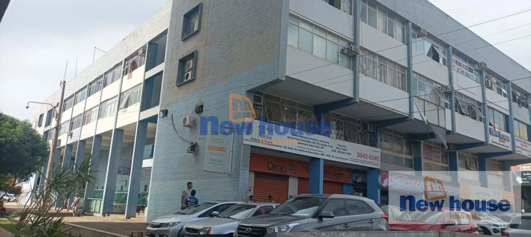 OPORTUNIDADE: SALA COMERCIAL NO CENTRO DE TAGUATINGAPerfeita para o seu escritór...