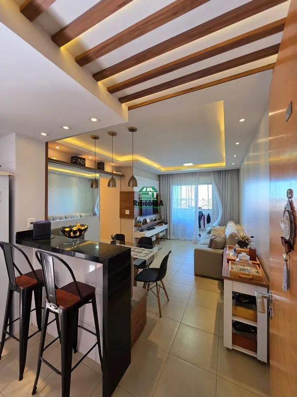 Apartamento contendo: Vista para o lago.Sala.Cozinha.Área de serviço.Varanda, 3 ...