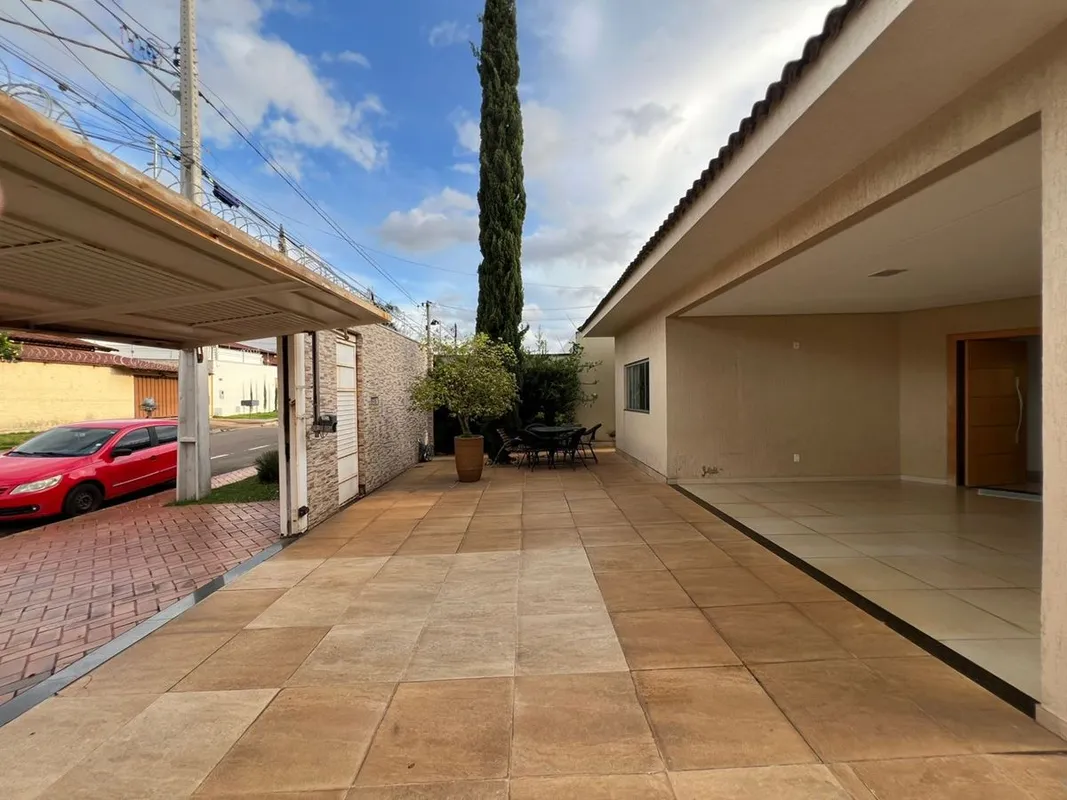 Segue uma versão mais limpa e profissional:Casa à venda – R$ 1.350.000,00Excelen...