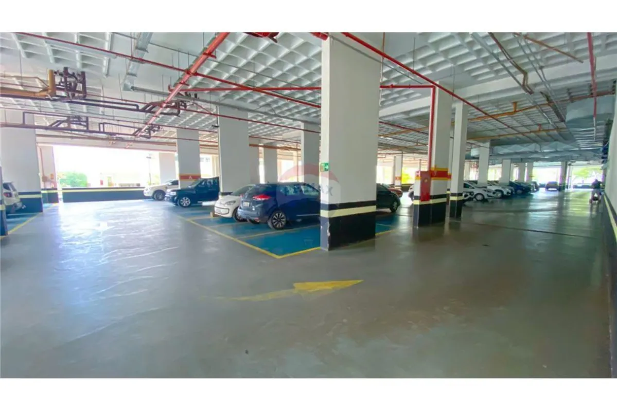 Vaga de garagem no Centro Multiempresarial - Asa Sul- Vaga de garagem no 2ºSS;- ...