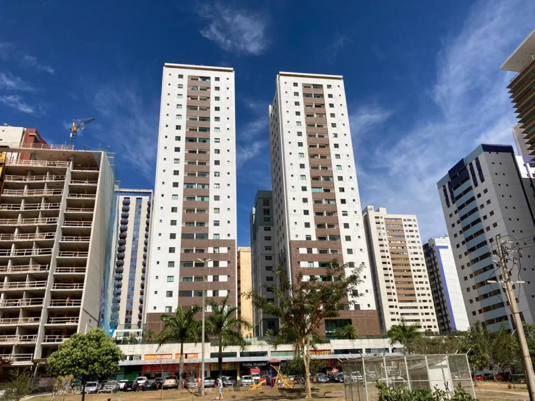 **Apartamento de 2 Quartos com Suíte – 53 m² | Excelente Localização**More com c...