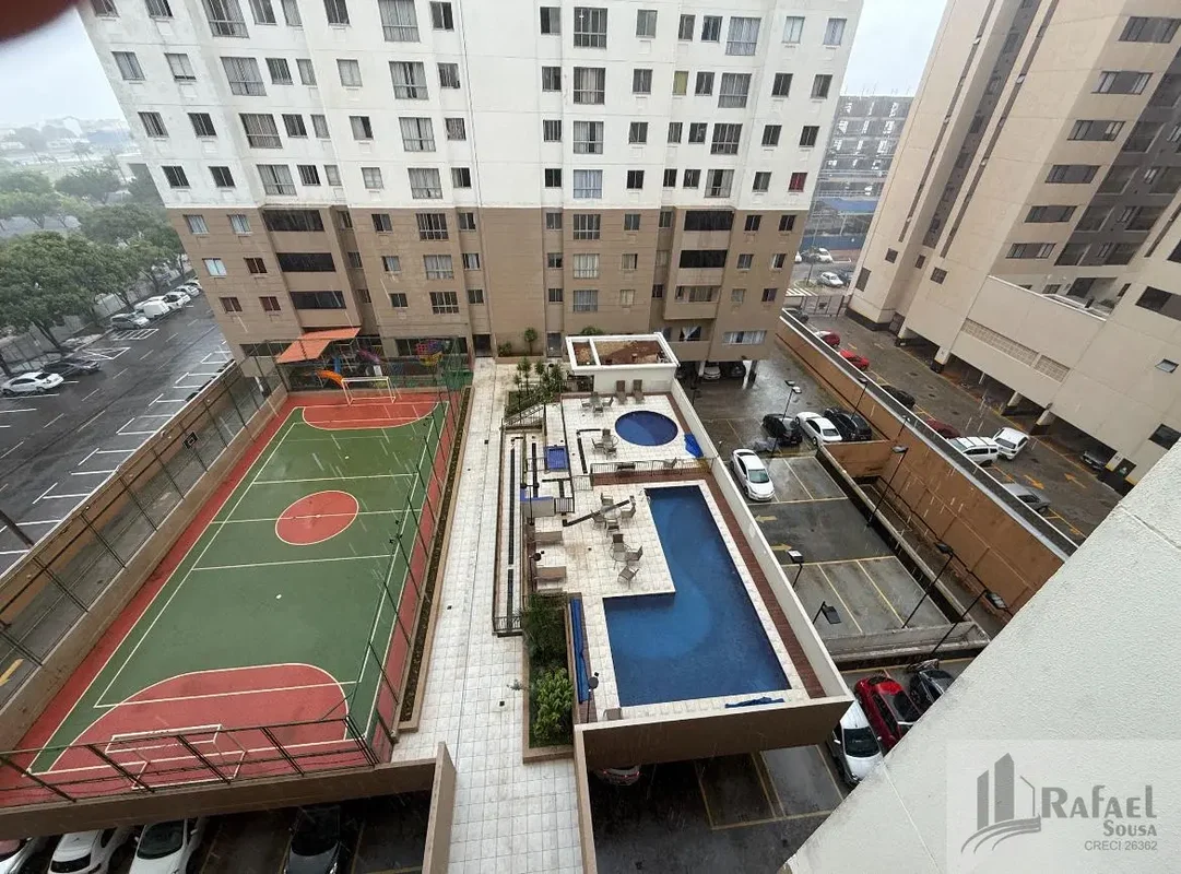 56m2Valor condomínio 570incluso água e gás Vista livre 6 andar Garagem rotativa ...