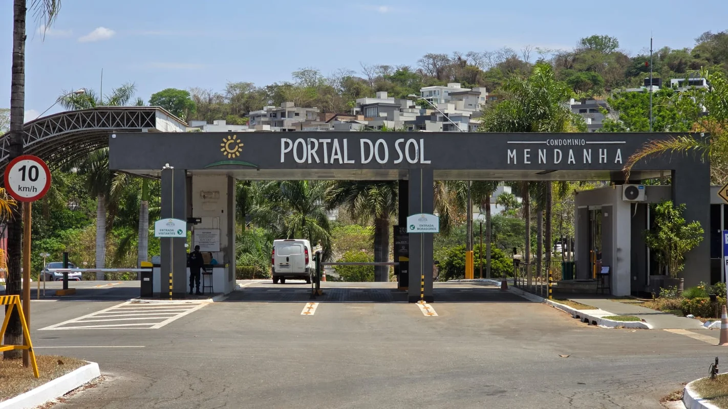 Excelente lote no condomínio Portal do Sol Mendanha com 482 metros quadrados;Lot...