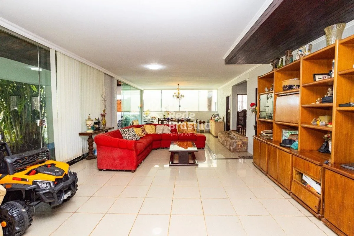 QL 24 - Casa 7 Quartos - Vista para a Ponte JK - Lago SulExclusividade, imponênc...