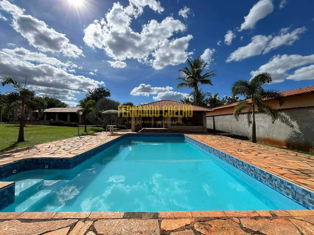 Casa diferenciada à vende no Residencial Marina.Ideal para quem busca espaço e m...