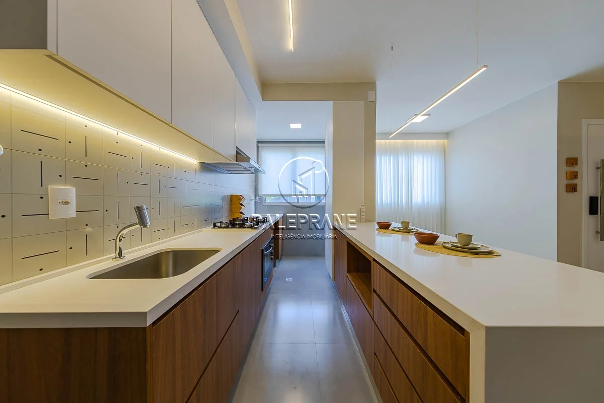DALEPRANE INTELIGÊNCIA IMOBILIÁRIA VENDE QRSW 05 REFORMADOPRIMEIRO ANDAR – REFOR...