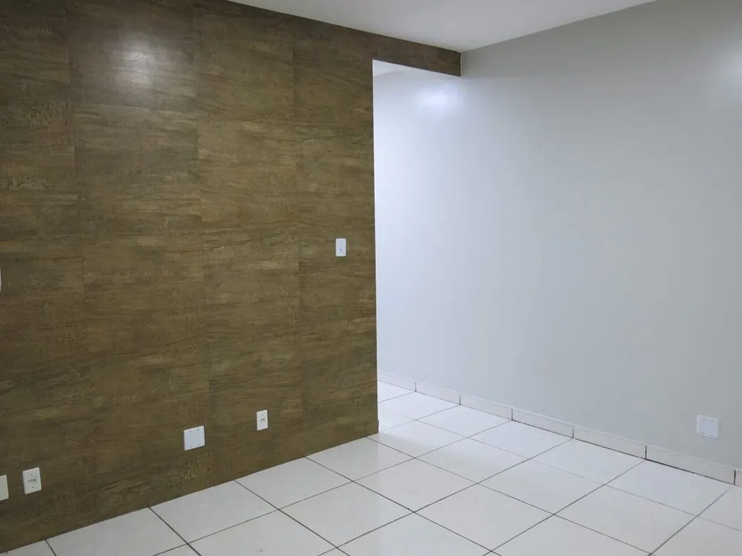 Sala IDEAL para seu negócio, composta por:- Recepção;- Banheiro,- 02 Salas;- Var...